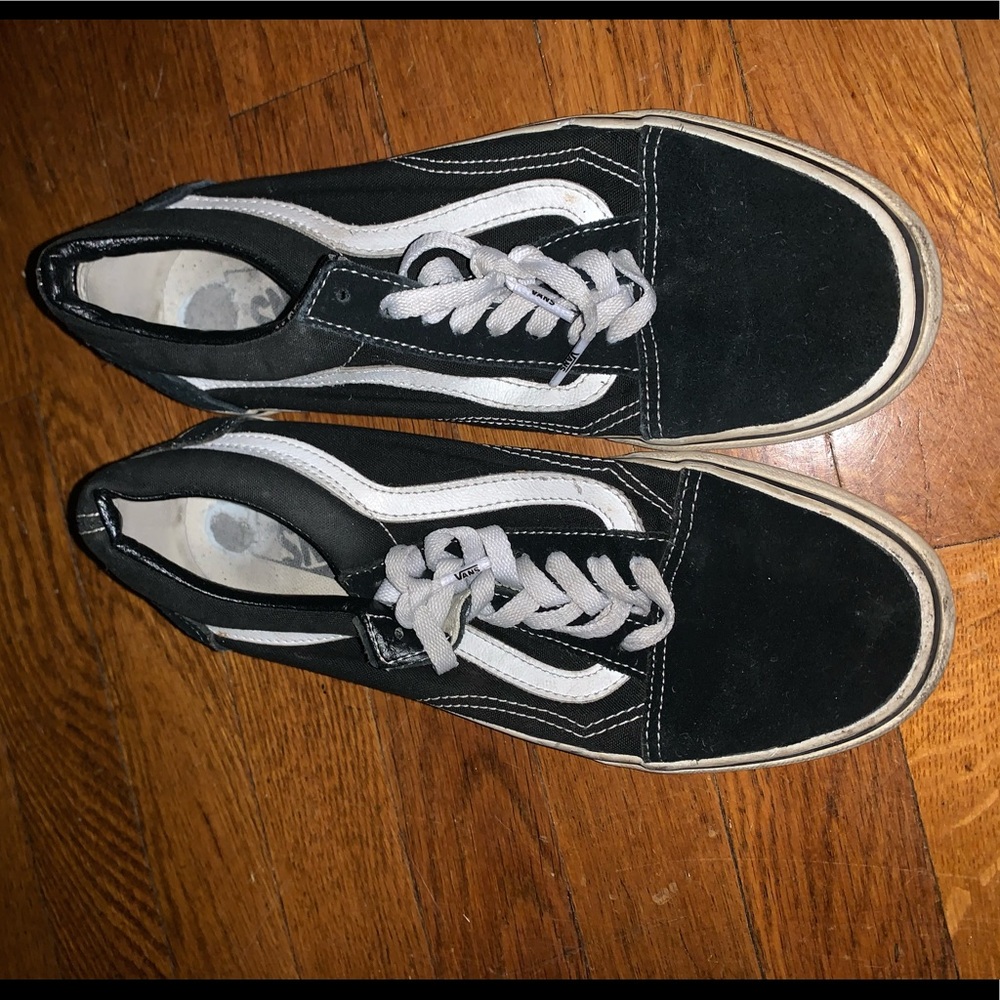 Black vans